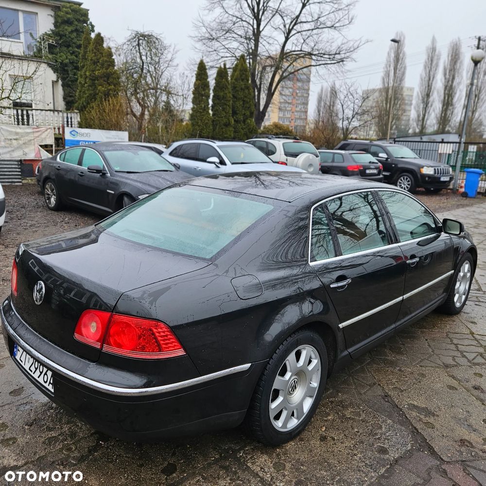 Volkswagen Phaeton - 10