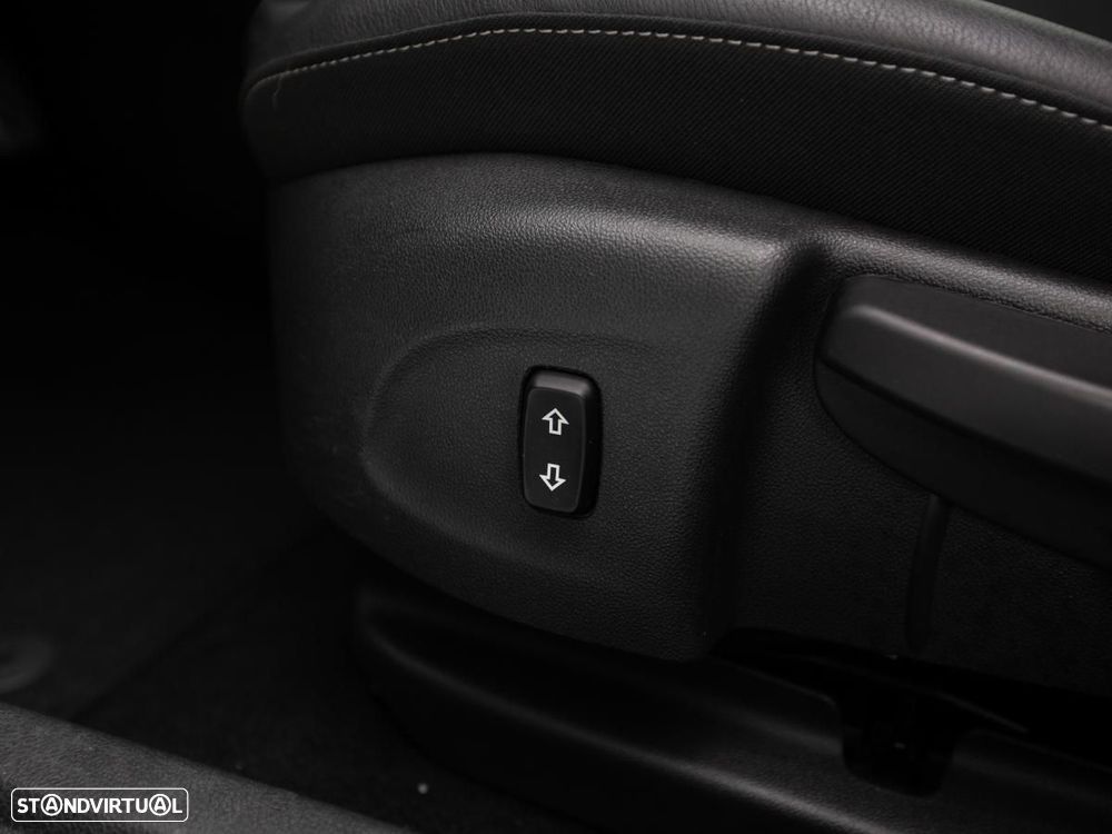 Opel Astra Sports Tourer - 15