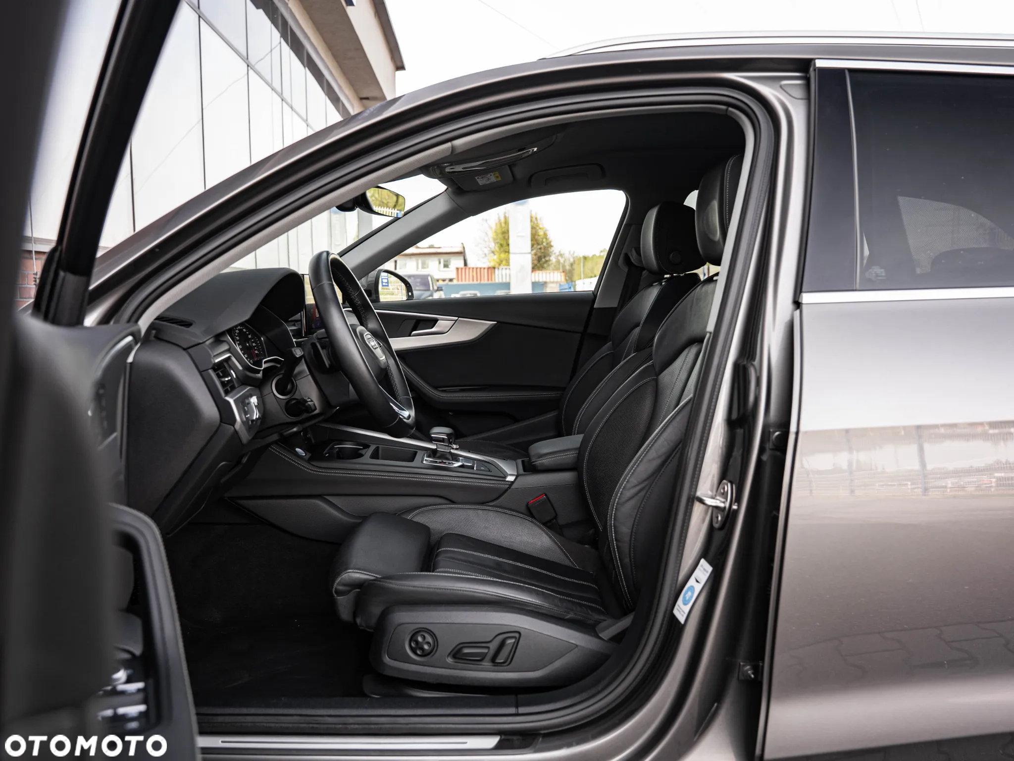 Audi A4 Avant 35 TDI S tronic - 23