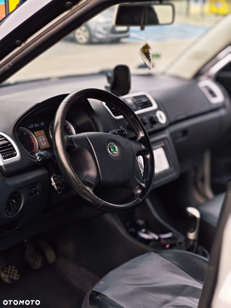 Skoda Fabia - 8