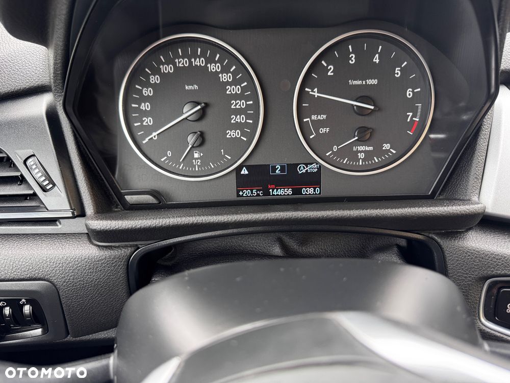 BMW Seria 2 216i Advantage - 17