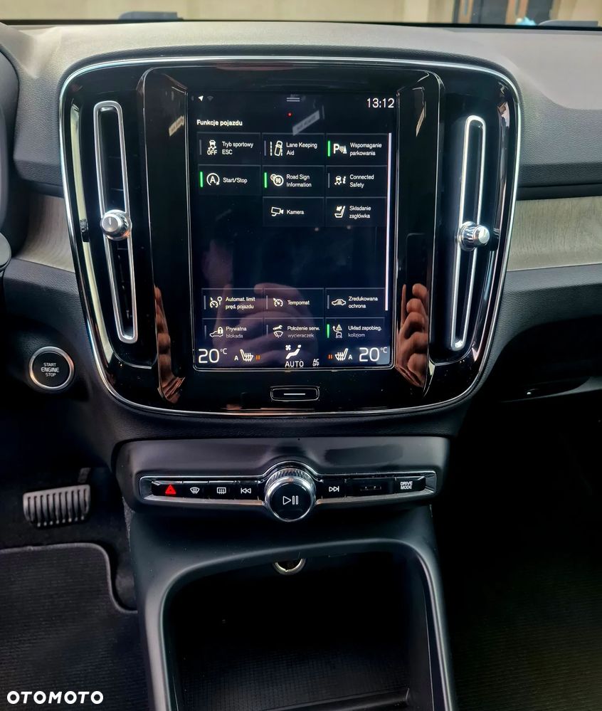 Volvo XC 40 T3 Geartronic Inscription - 26