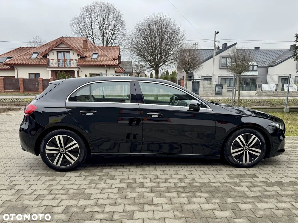 Mercedes-Benz Klasa A 180 Style 7G-DCT - 27