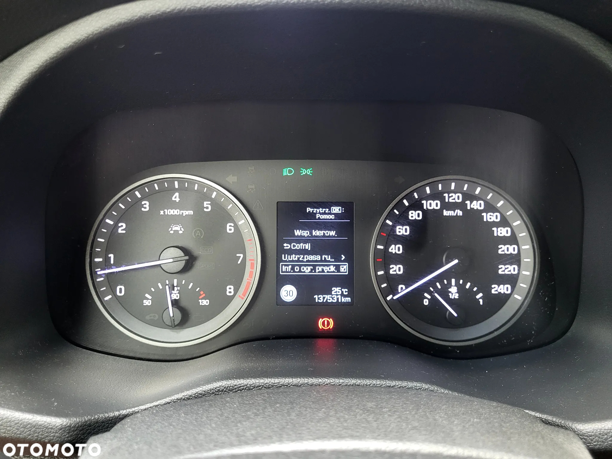 Hyundai Tucson 1.6 GDI BlueDrive GO 2WD - 21