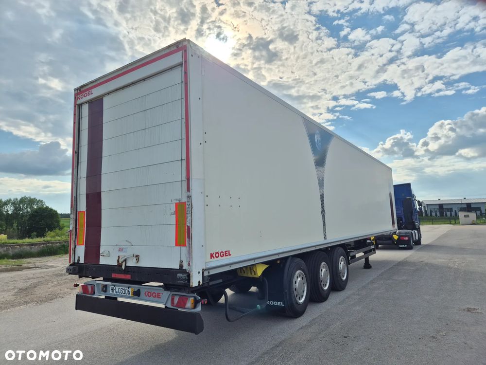 Kögel IGŁA INPOST DPD DHL ! ROLETA z Niemiec JAK NOWA / SAF PODNOSZONA OŚ / z Niemiec / TOP STAN 2015/  KOFFER KONTENER IZOTERMA ISO ISOKOFER ISOTERM GRUBY GRUBA AMAZON - 41
