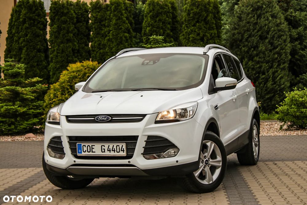 Ford Kuga 1.5 EcoBoost FWD Titanium ASS GPF - 3