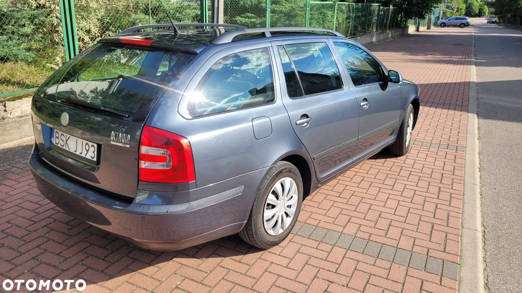 Skoda Octavia Combi 2.0 TDI DPF Ambiente - 20
