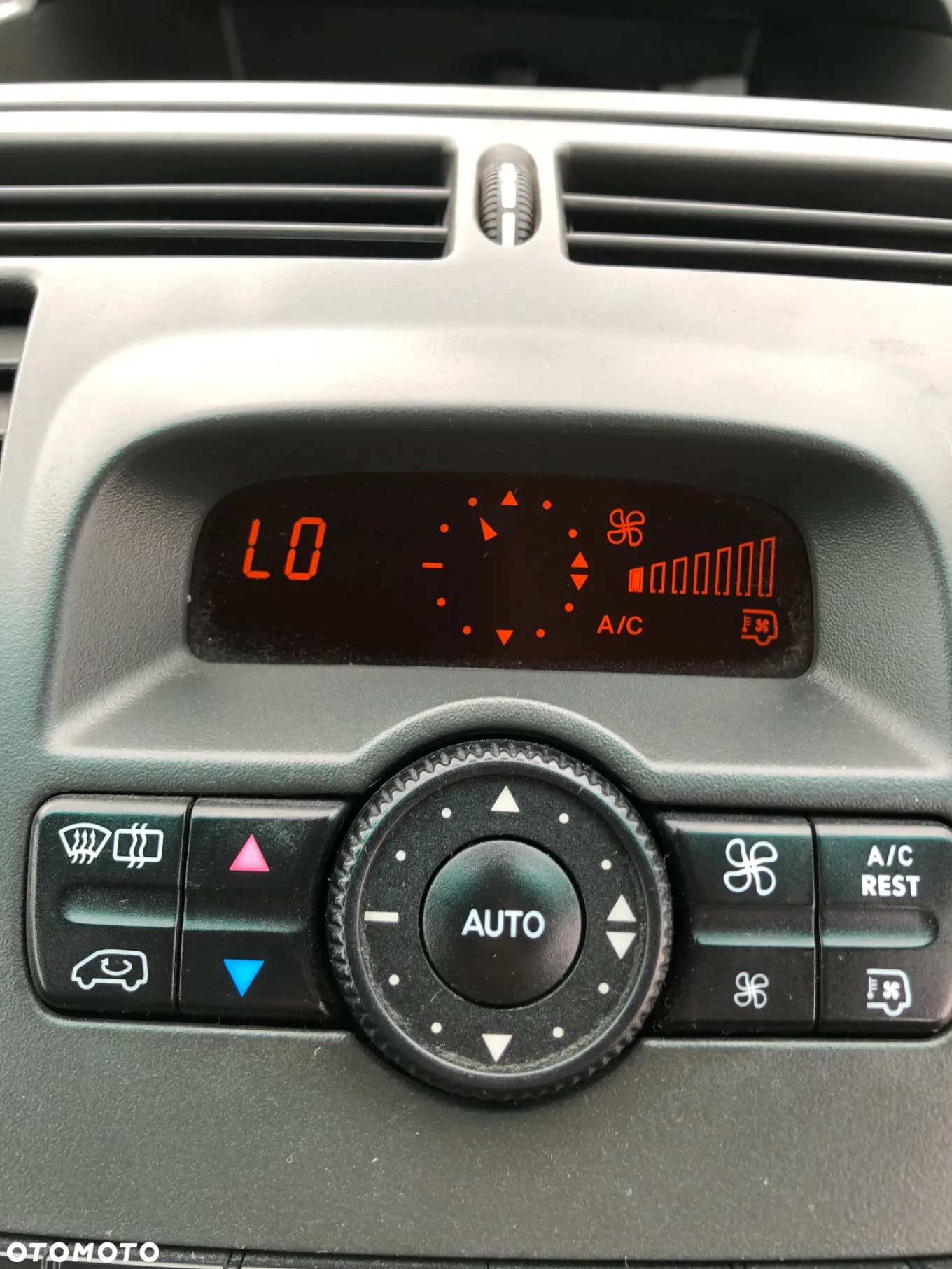 Mercedes-Benz Vito - 27