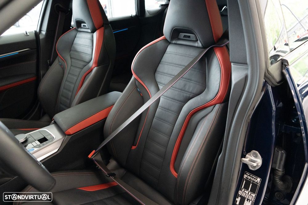 BMW i4 eDrive40 Pack Desportivo M - 10