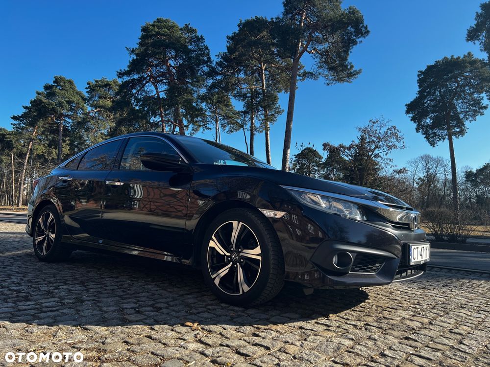 Honda Civic 1.5 T Elegance - 2