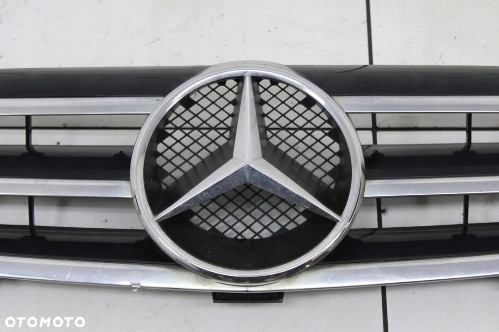 mercedes clk w209 02r- grill atrapa chłodnicy - 2