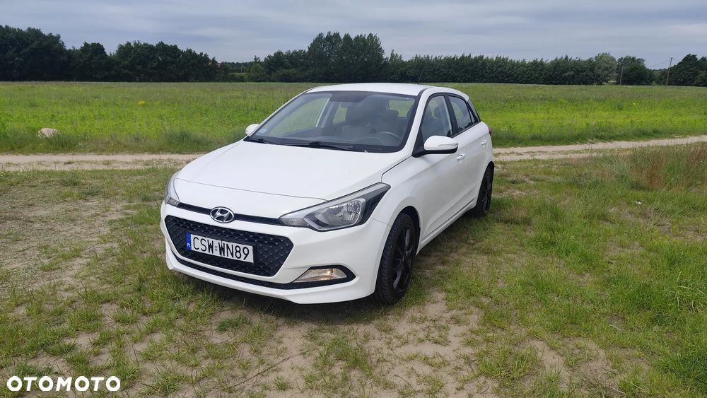 Hyundai i20 1.1 CRDi Style - 31