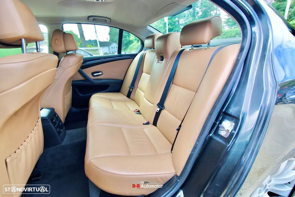 BMW 520 d Executive - 10
