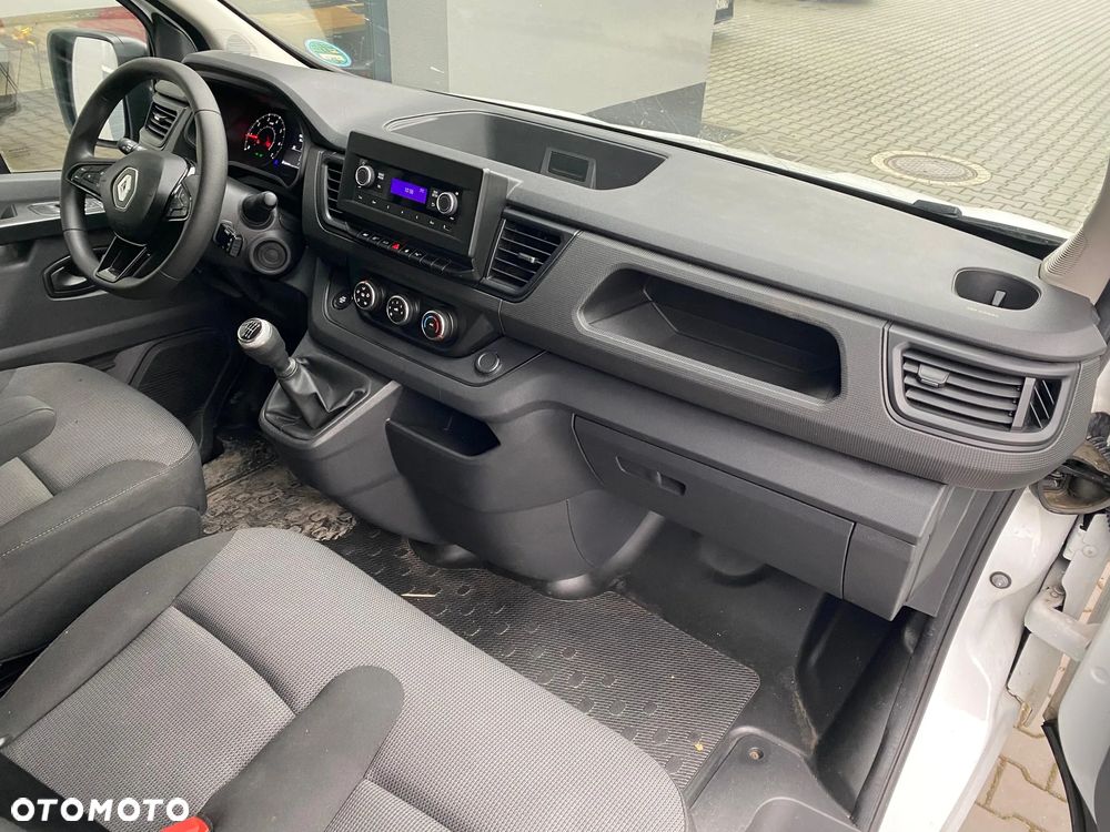 Renault TRAFIC L2H1 - 18