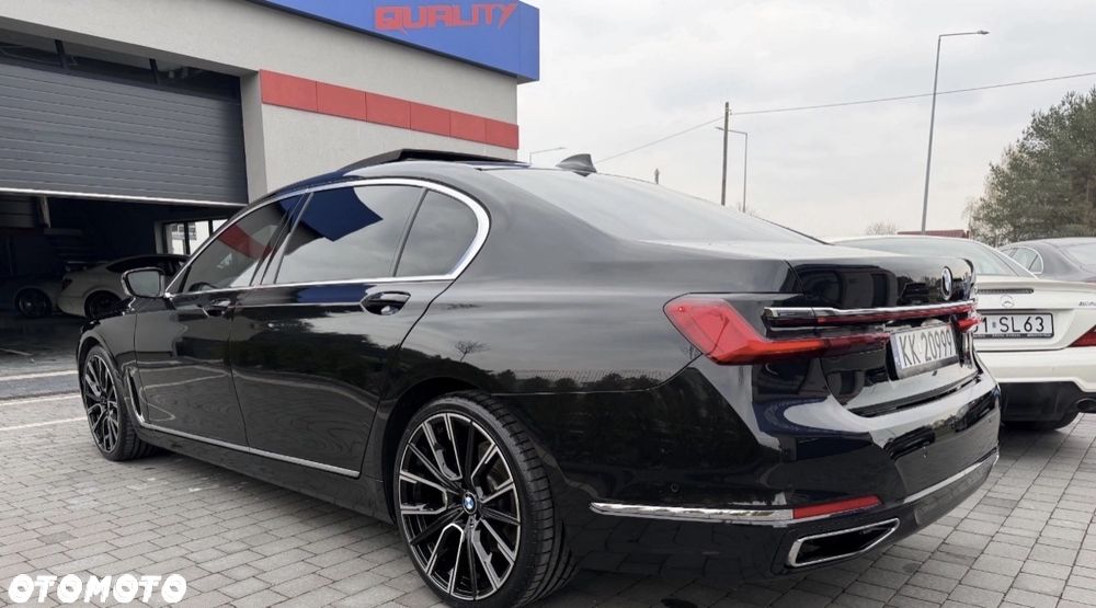 BMW Seria 7 740Li - 7