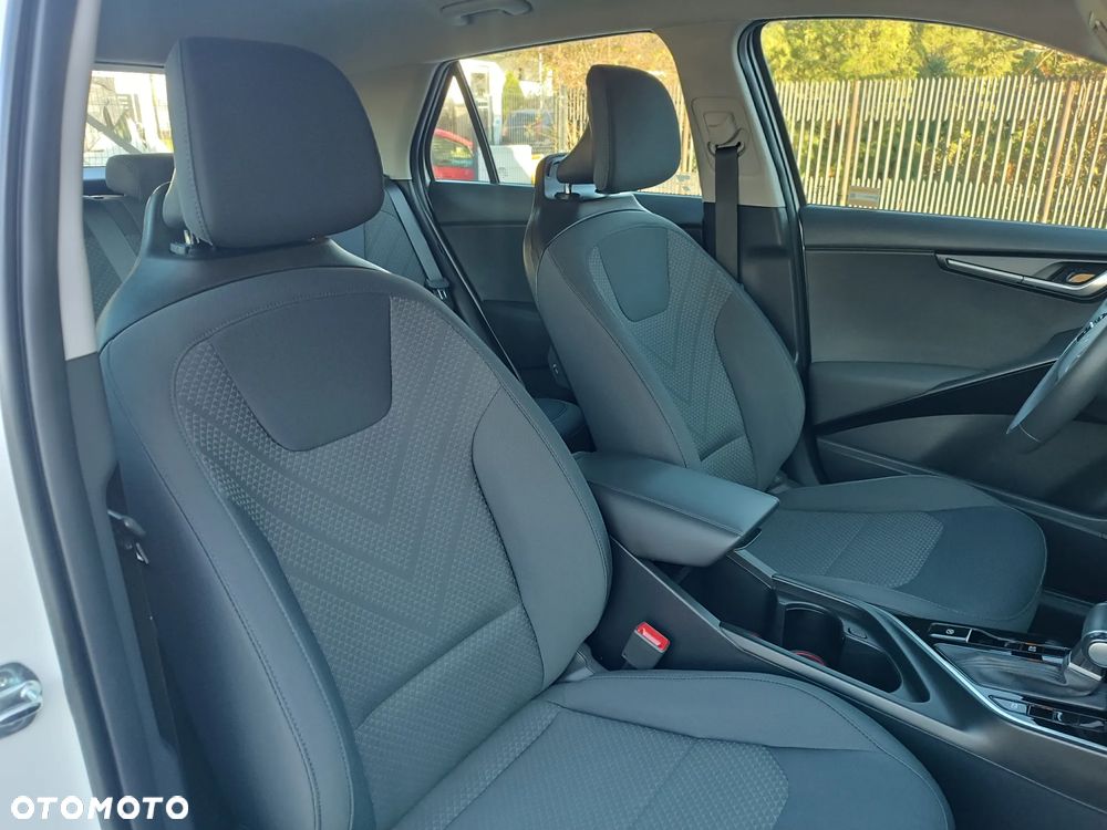 Kia Niro 1.6 GDI Hybrid M - 25