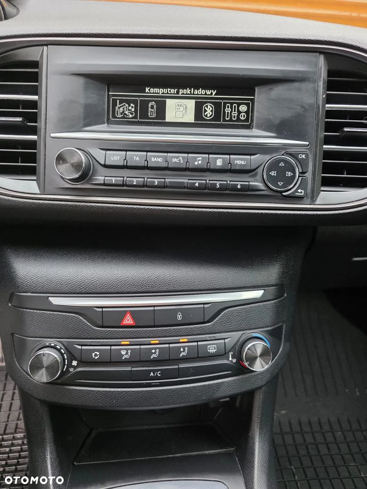 Peugeot 308 1.5 BlueHDi Business Line S&S - 20