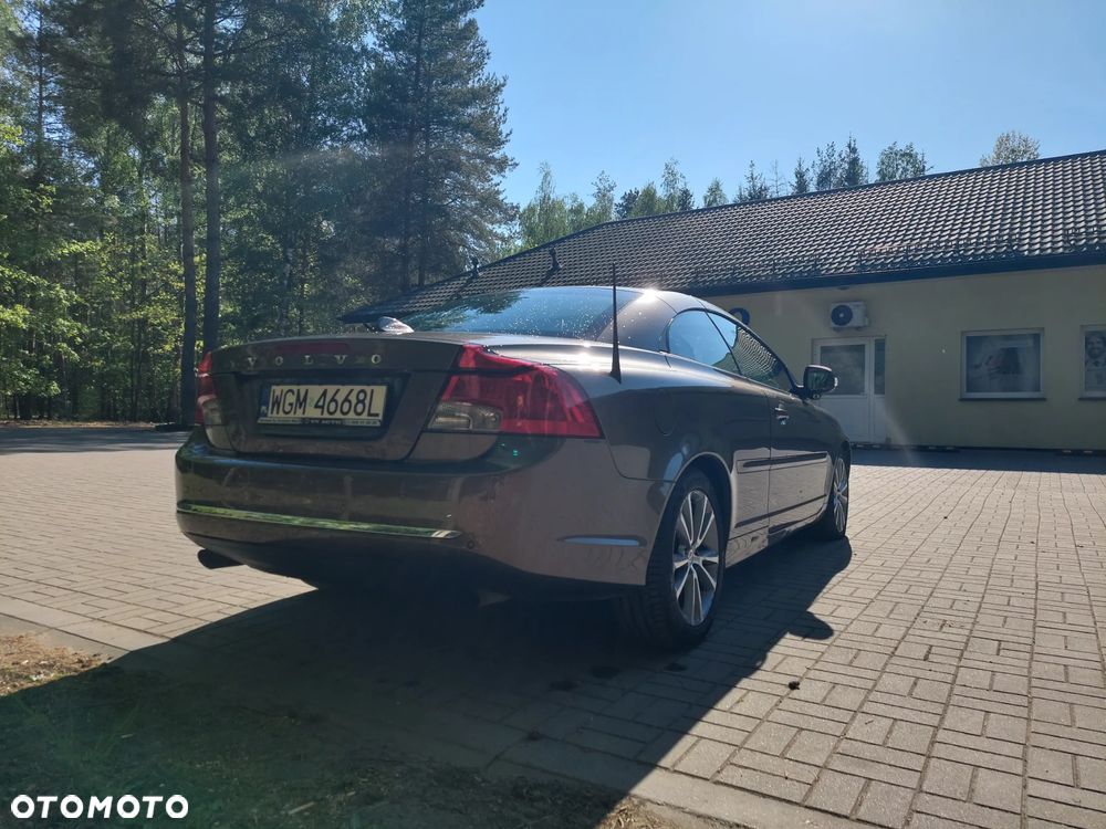 Volvo C70 D3 Summum - 11
