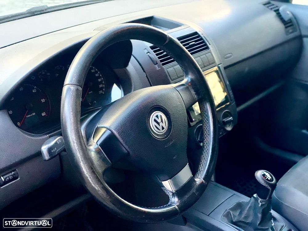 VW Polo 1.4 TDi Confortline - 13