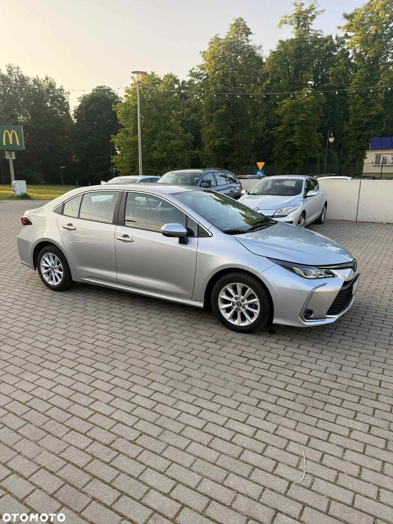 Toyota Corolla - 5