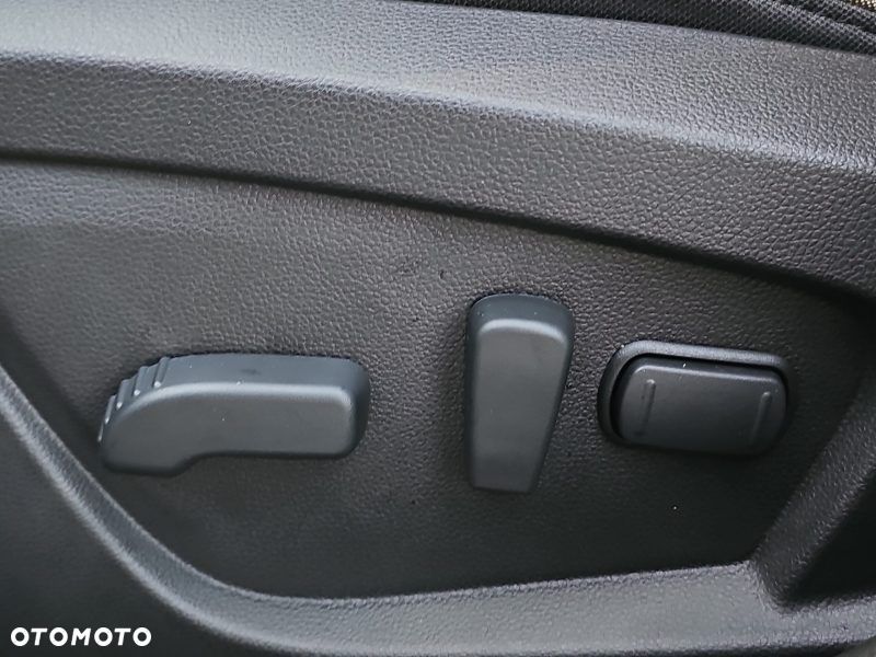 Renault Arkana 1.6 E-TECH Techno MMT - 35