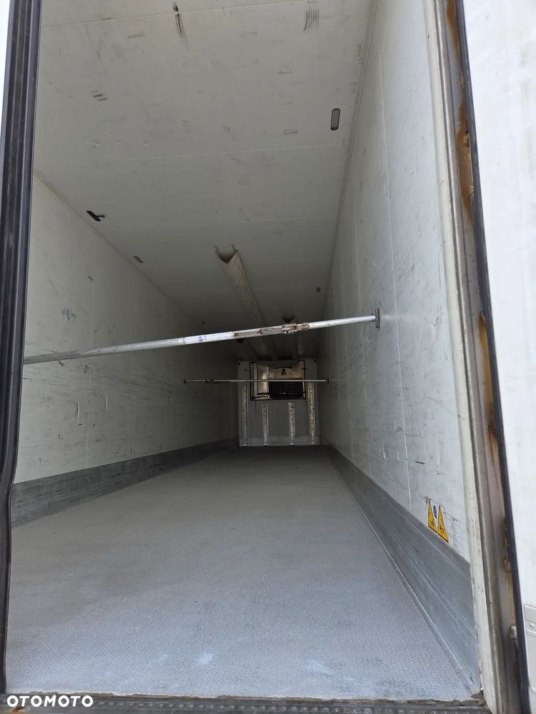 Schmitz Cargobull SKO 24 - 13