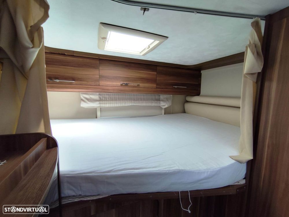 Roller Team Auto-Roller T-Line Magnifico Garage - 17