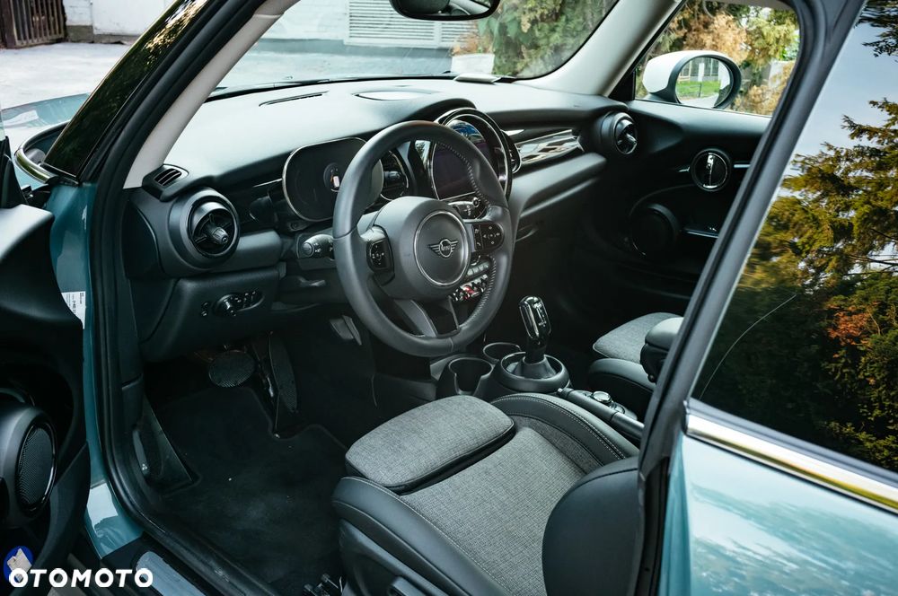 MINI Cooper Multitone Edition - 14