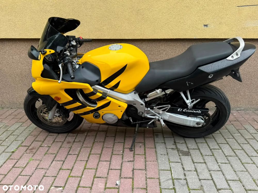 Honda CBR - 8