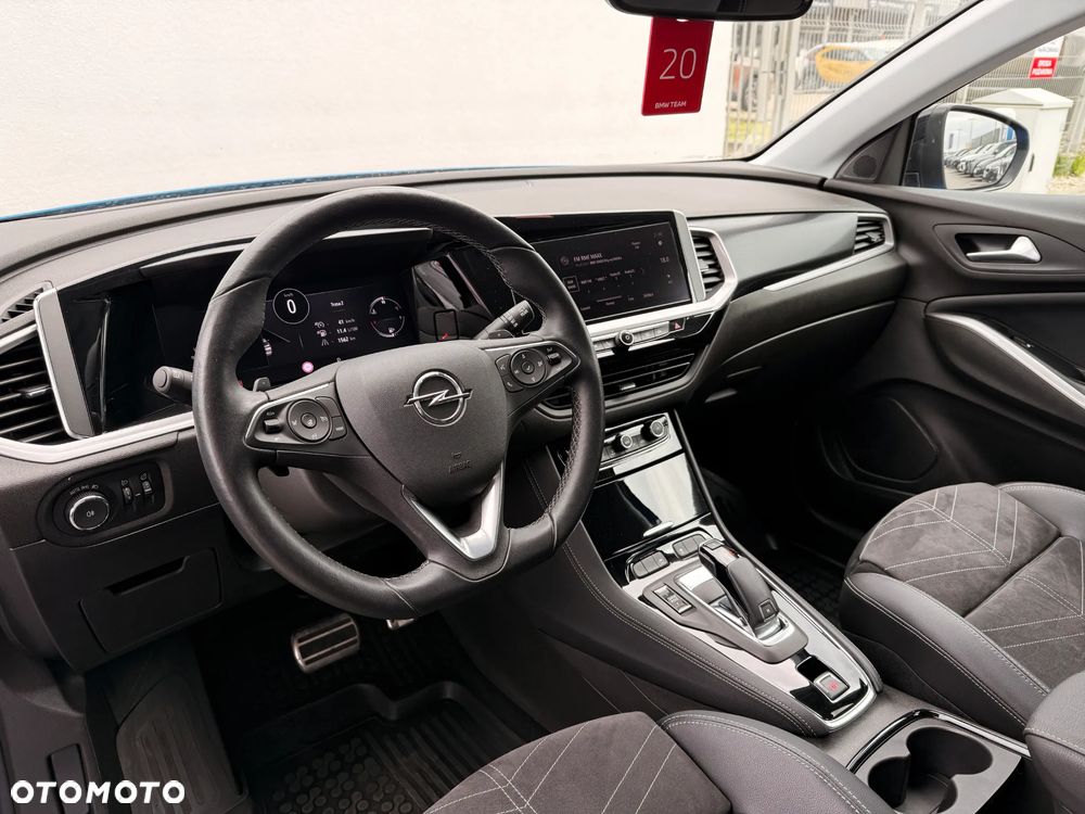 Opel Grandland 1.2 T GS S&S - 24