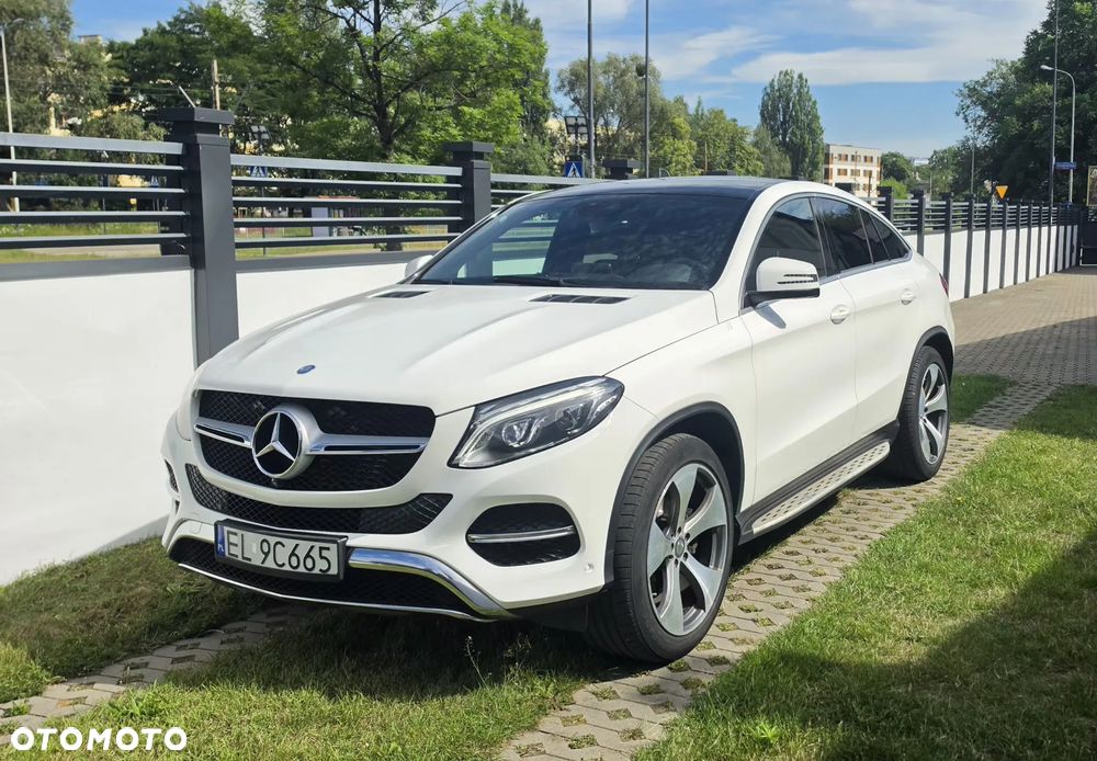 Mercedes-Benz GLE - 1