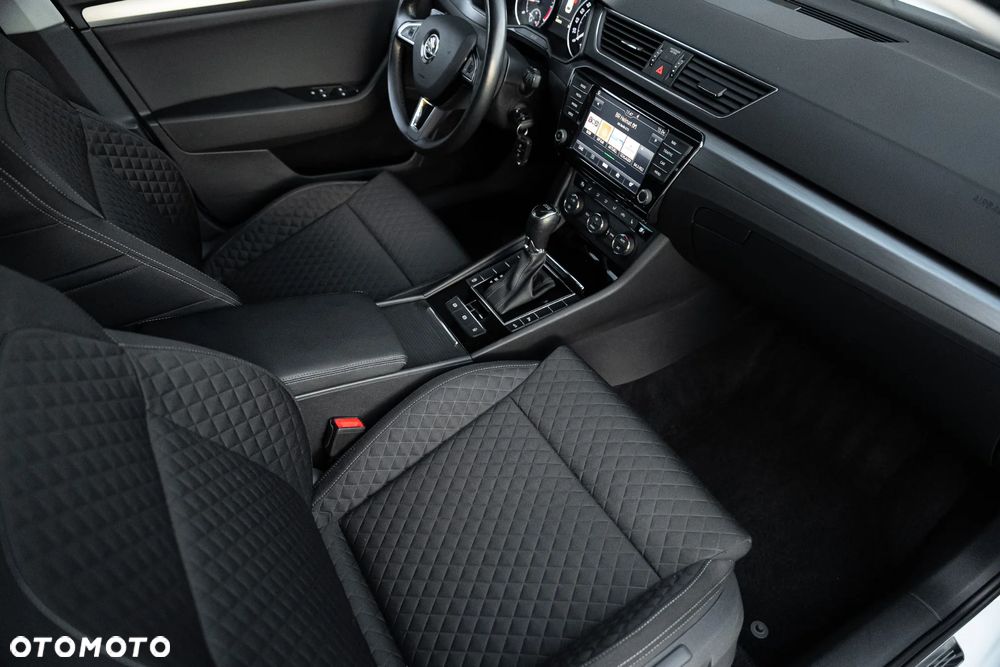 Skoda Superb 2.0 TDI Style DSG - 13
