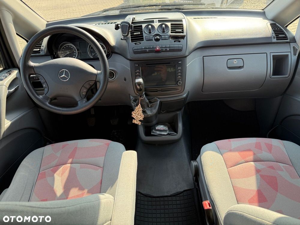 Mercedes-Benz Viano - 15