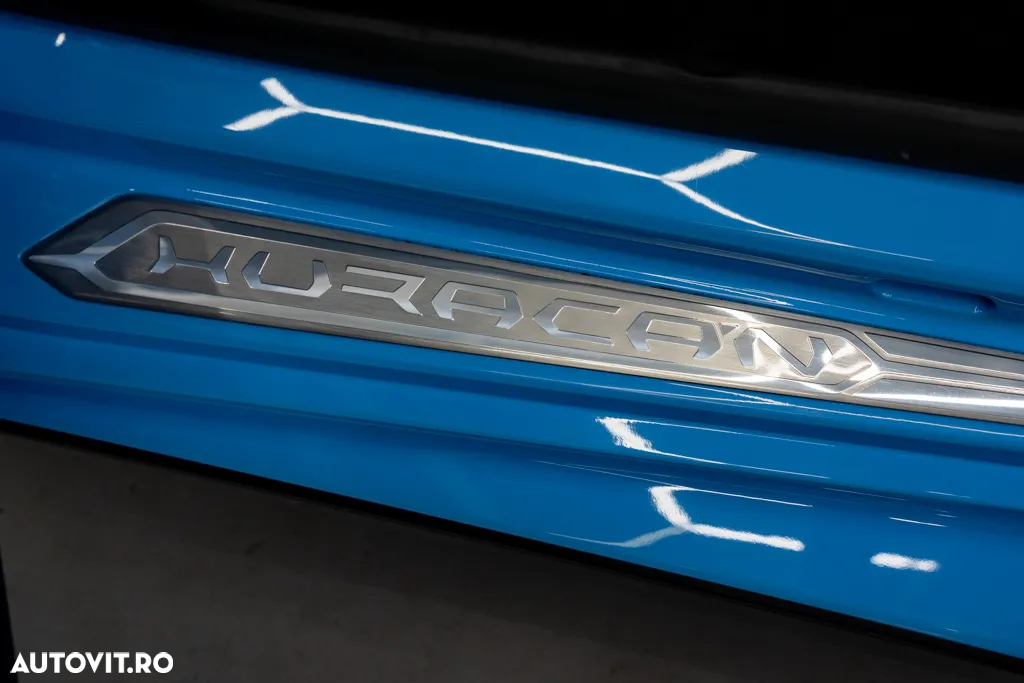 Lamborghini Huracan - 30