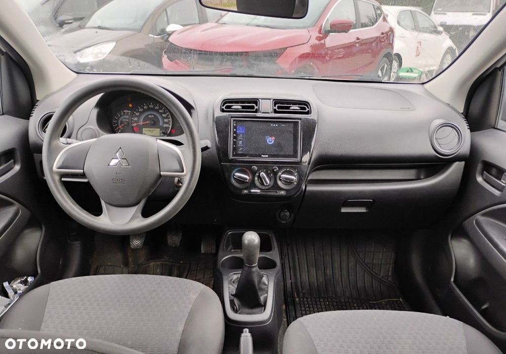 Mitsubishi Space Star - 7