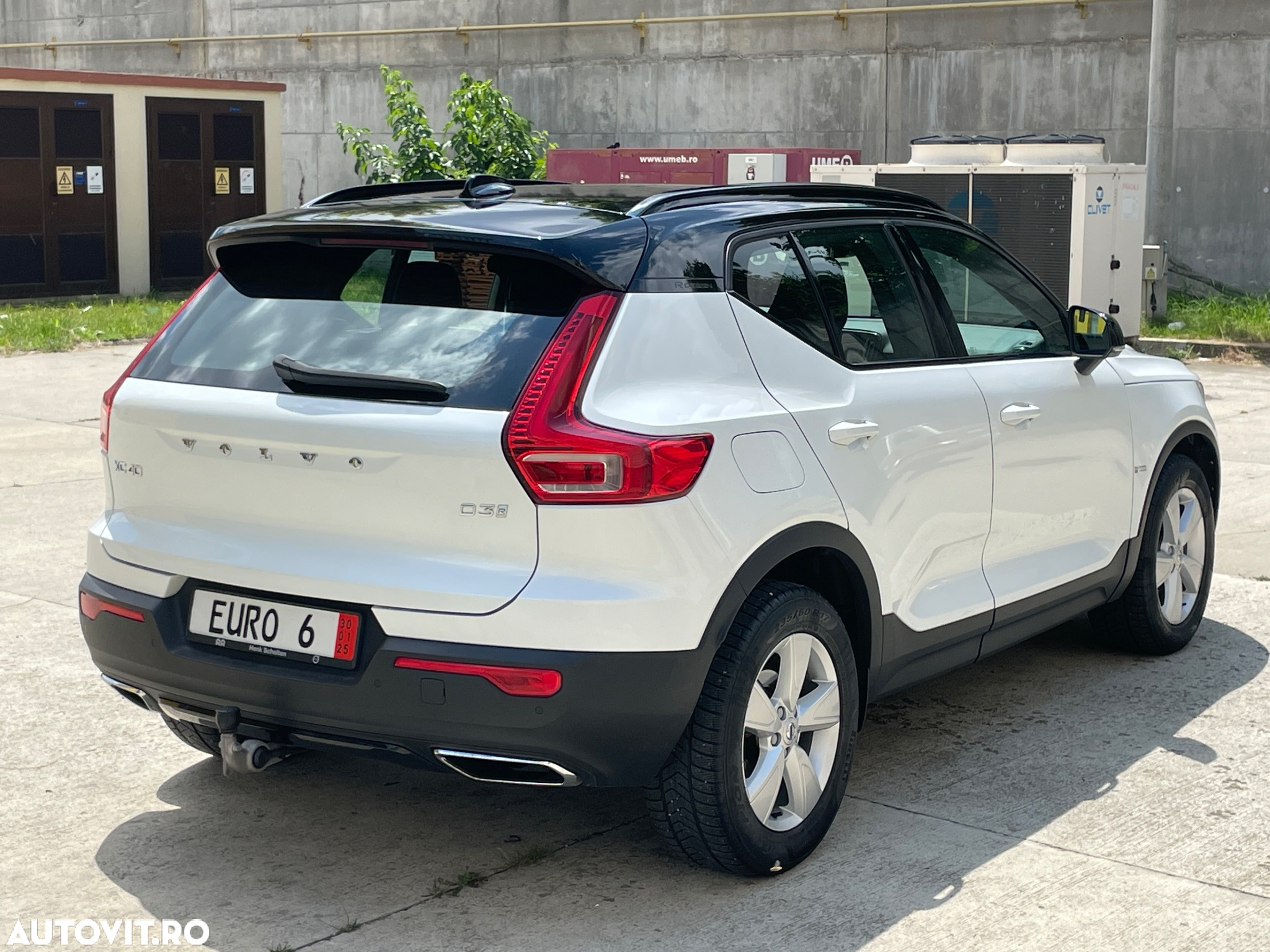 Volvo XC 40 D3 R-Design - 5