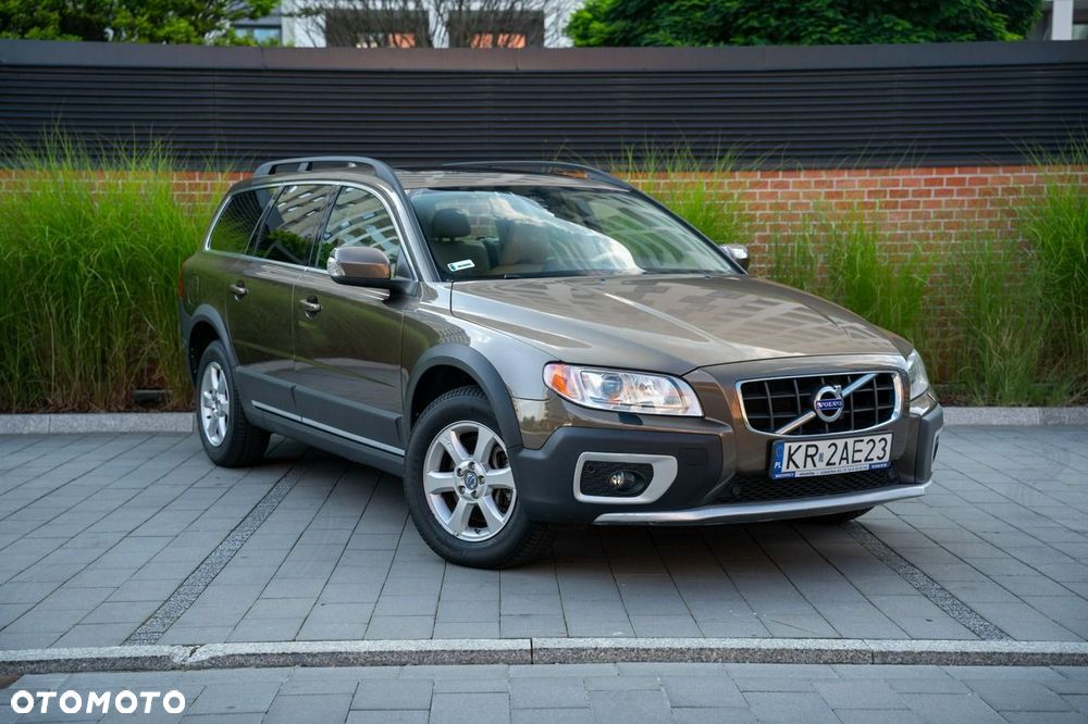 Volvo XC 70 3.2 AWD Summum - 4