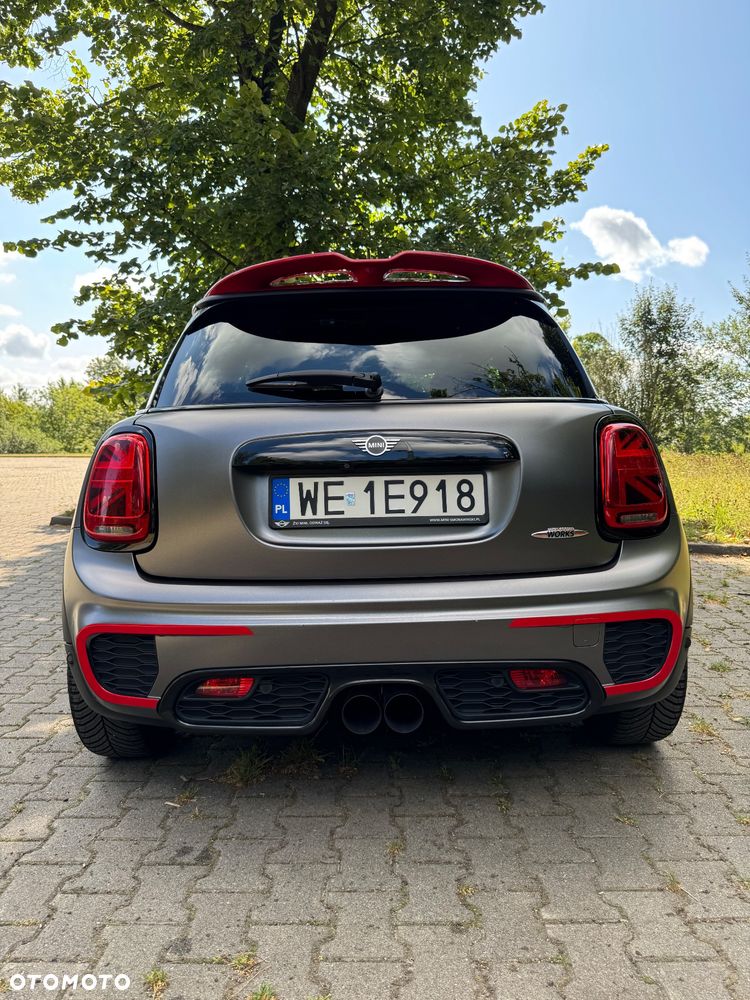 MINI John Cooper Works - 14