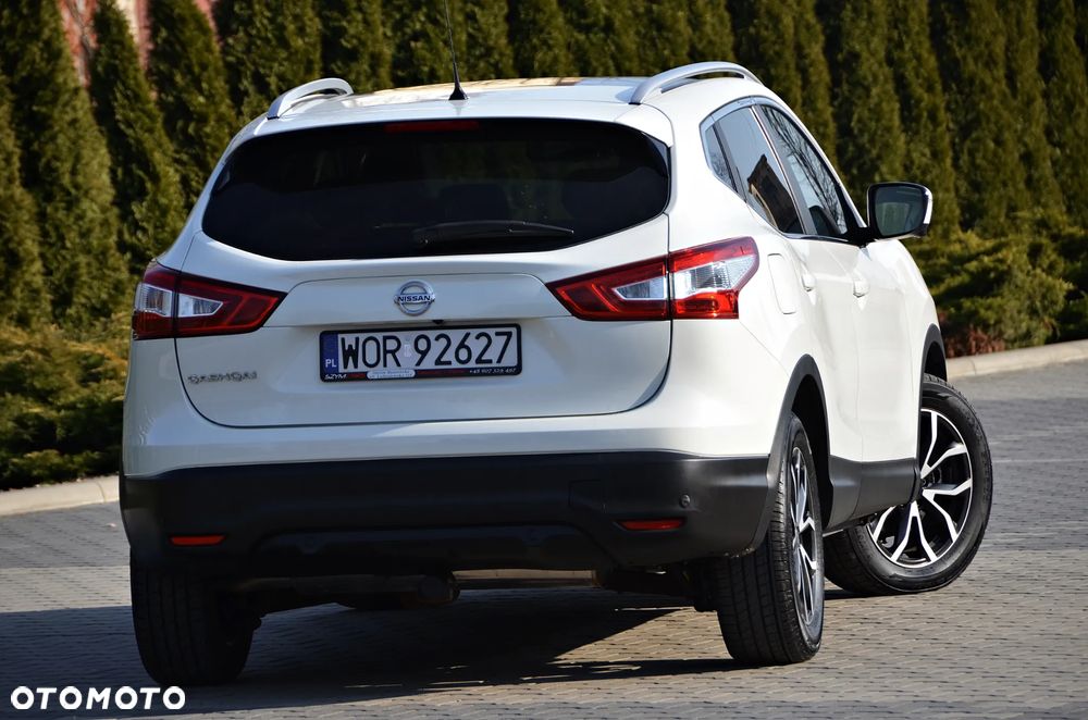 Nissan Qashqai 1.6 DCi 4x4 Tekna+ - 18