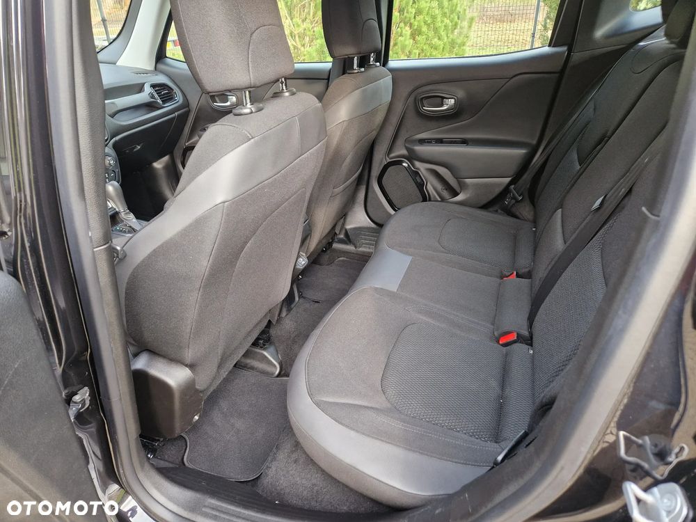 Jeep Renegade 1.6 MultiJet DSG Limited - 16