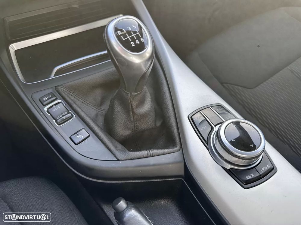 BMW 116 d Line Sport - 35