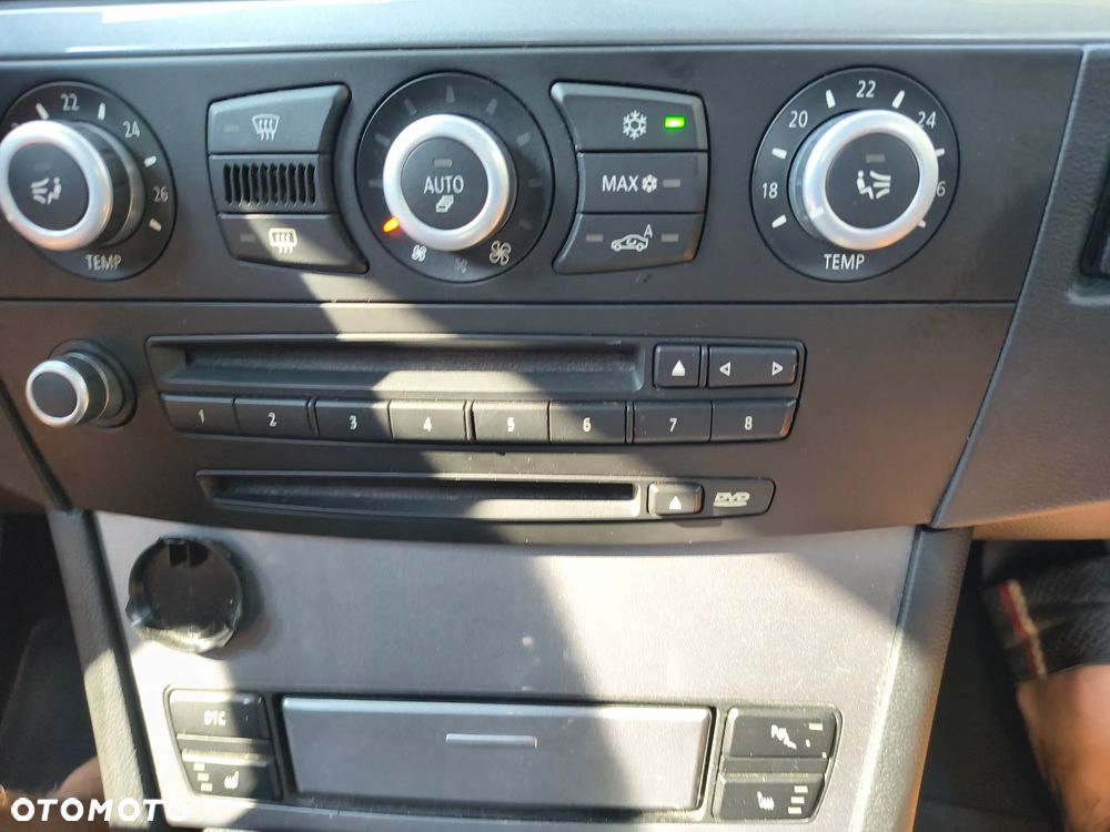 BMW Seria 5 520d Special Edition - 29