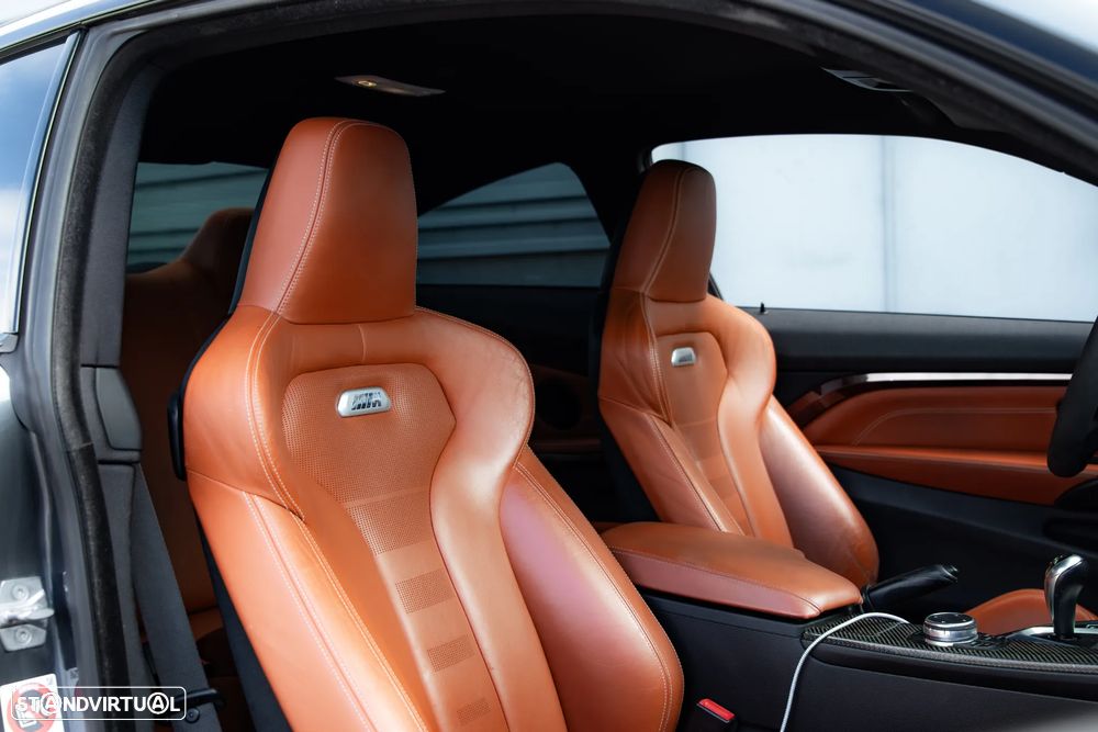 BMW M4 Coupe DKG - 29