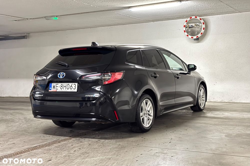 Toyota Corolla 1.8 Hybrid Comfort - 24