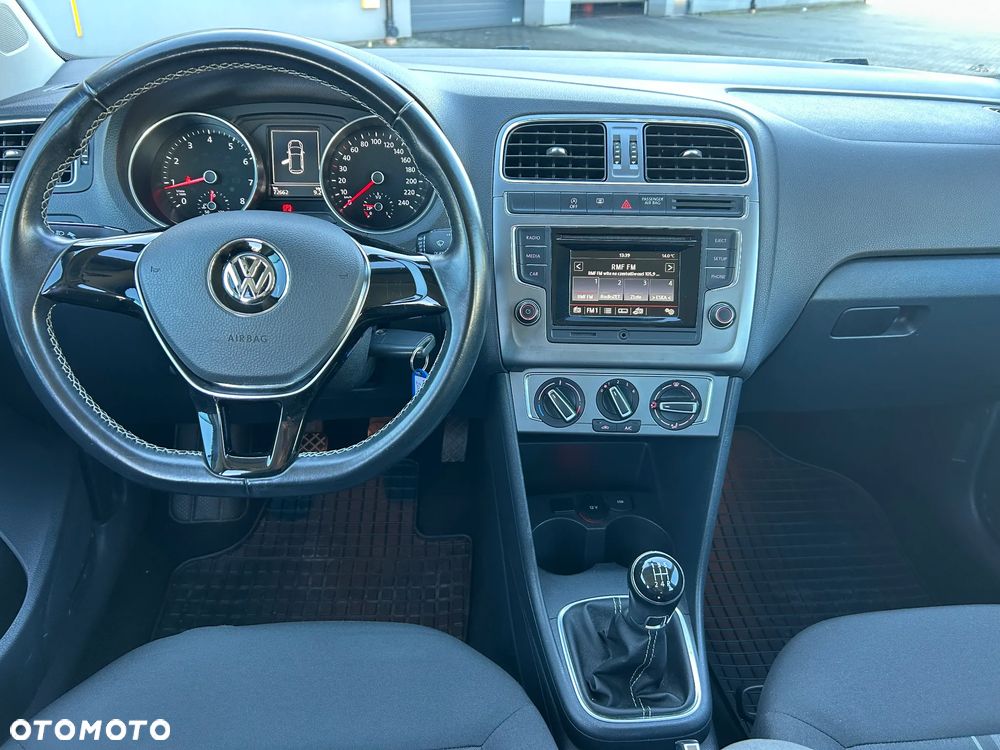 Volkswagen Polo - 27