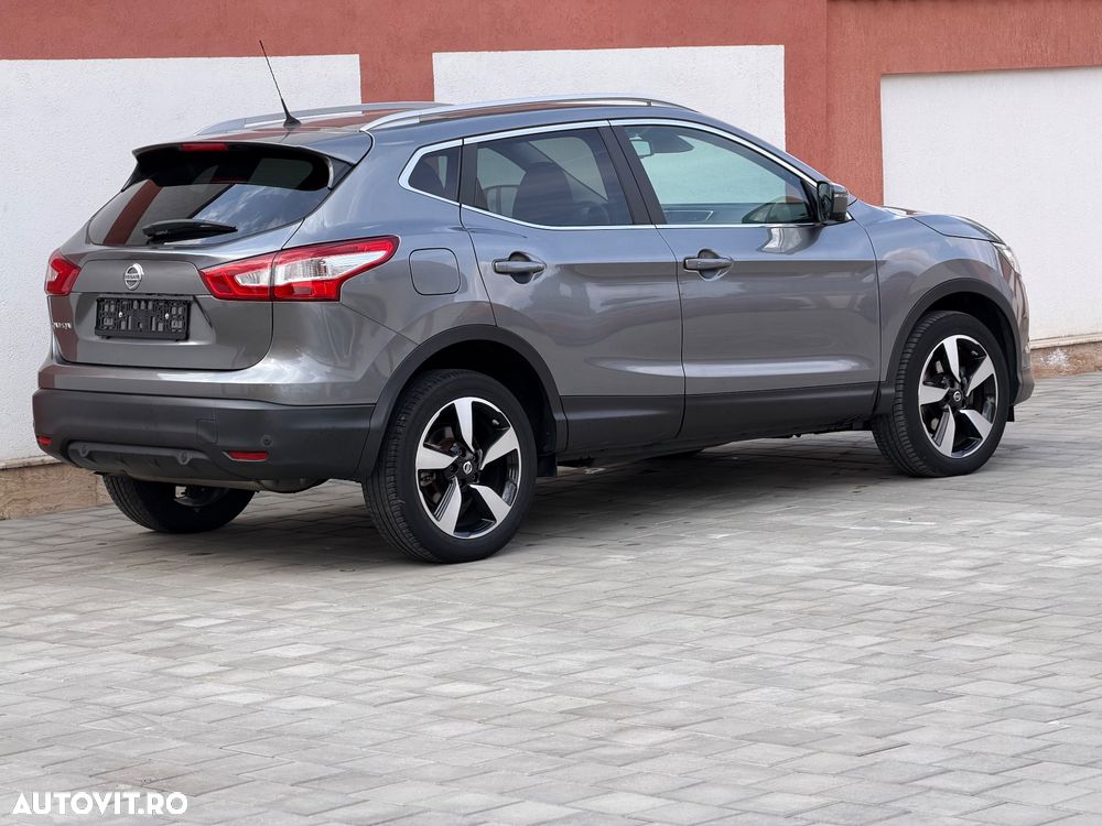Nissan Qashqai 1.6 DCI Xtronic N-Connecta - 13