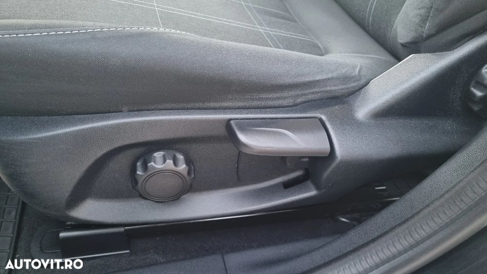 Ford Fiesta - 20