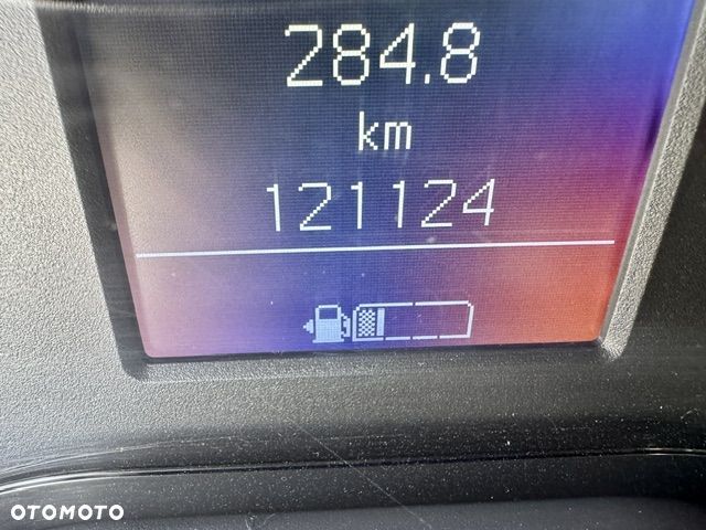 Mercedes-Benz Sprinter - 19