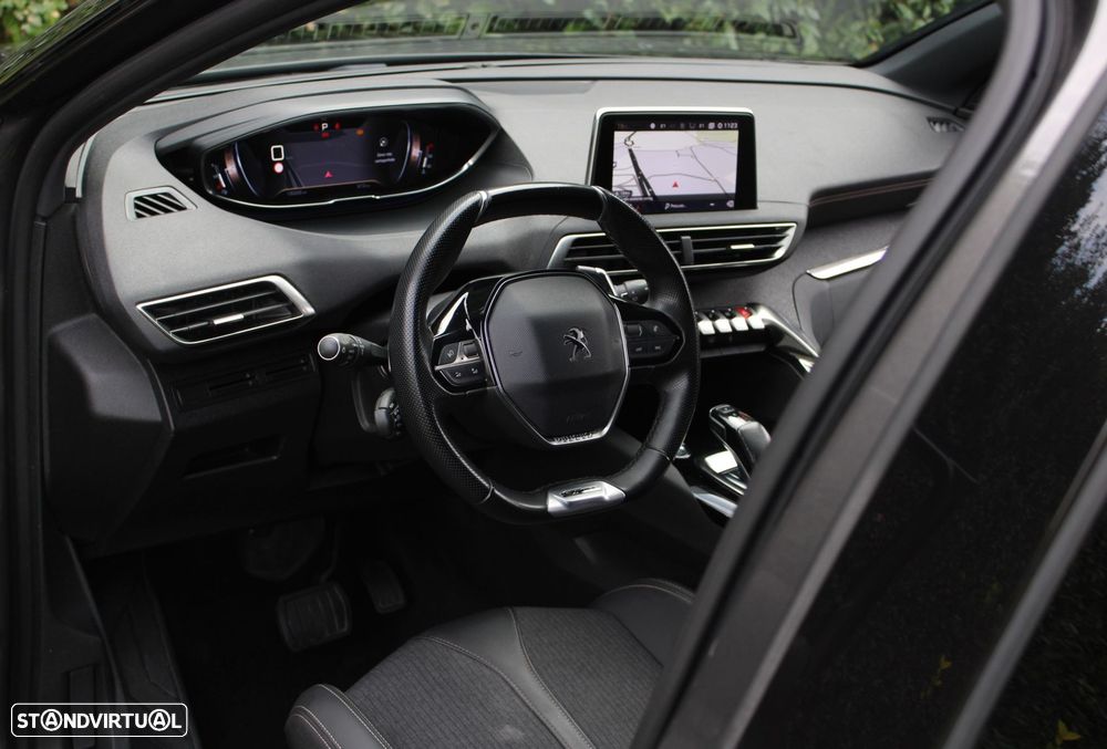 Peugeot 5008 1.5 BlueHDi GT Line EAT8 - 18