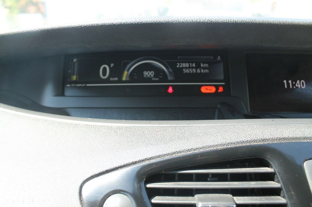 Renault Grand Scenic - 14